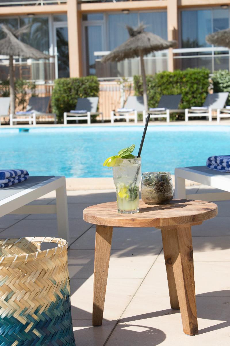 Les Bulles De Mer - Hotel & Spa Sur La Plage Saint-Cyprien  Exterior photo